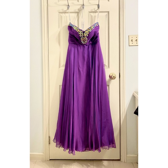 Prom dress by Sherri Hill - Picture 1 of 12